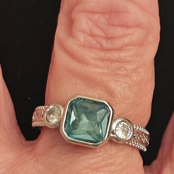 NWOT Sterling Silver Ring - Picture 6 of 7